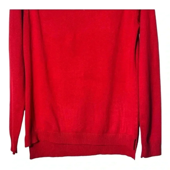 1932. NEW DIRECTIONS LONG SLEEVE SWEATER RED IN COLOR SIZE SMALL KNITTED SLITS - Picture 3 of 7